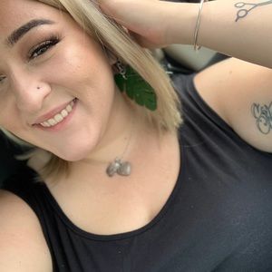 Meet your Posher, Samantha